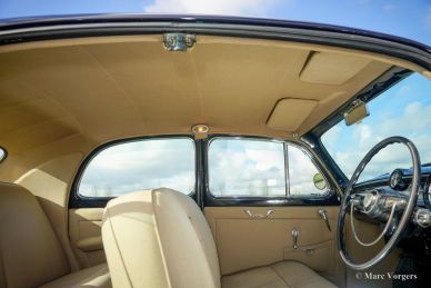 Lancia Aurelia B12 saloon, 1954