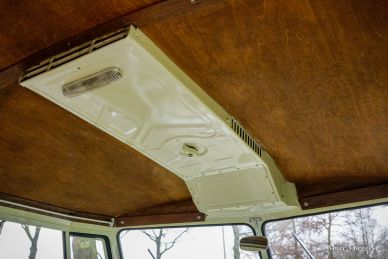 Volkswagen Type 2 T1 Camper, 1964