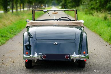 AC (Acédès) 16/66 Drophead Coupé, 1935