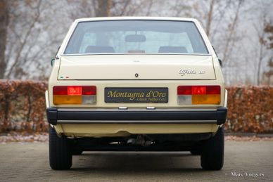 Alfa Romeo Alfetta 2.0, 1977