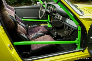 Porsche 911 2.0 SWB 1968 body restoration