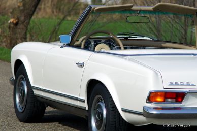 Mercedes-Benz 280 SL 'Pagode', 1968