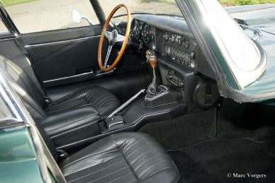 Jaguar E-type 4.2 Litre FHC, 1969