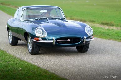 Jaguar E-type 3.8 Litre FHC, 1962