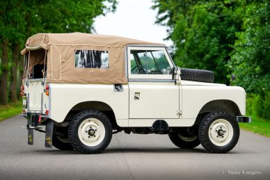 Land Rover 88 series 2, 1958