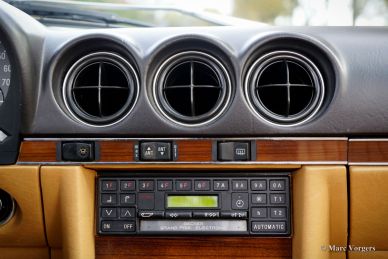 Mercedes-Benz 380 SL, 1982