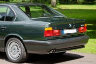 BMW M5, 1989