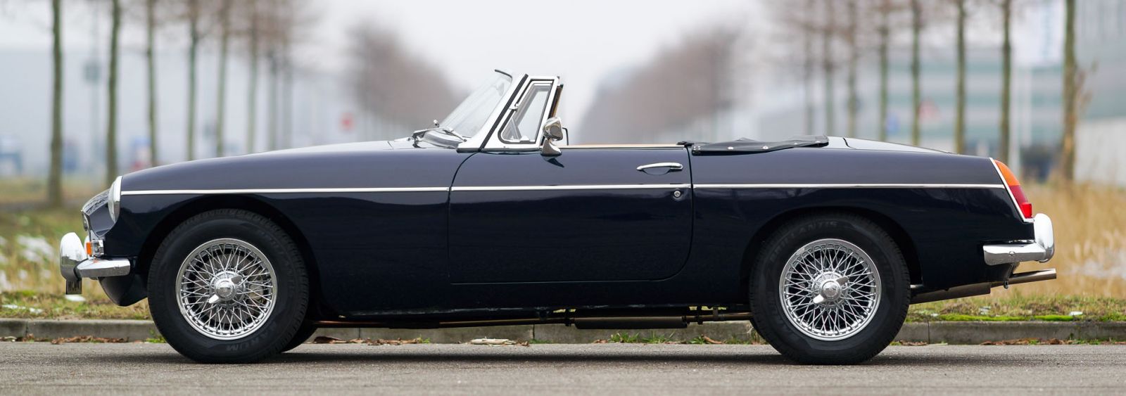 MG MGB roadster, 1965