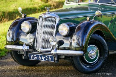 Riley RMF saloon, 1953