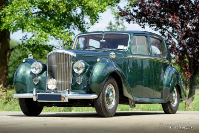 Bentley Mk VI saloon, 1951