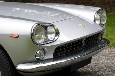 Ferrari 330 GT 2+2 series 1, 1964