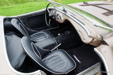 Austin Healey 100/4 BN-2, 1956