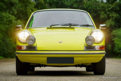Porsche 911 2.0 SWB 1968 body restoration