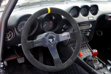 Datsun 240 Z rally preparation