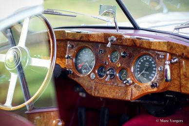 Jaguar XK 140 FHC, 1957