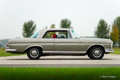 Mercedes-Benz 250 SE coupe, 1966