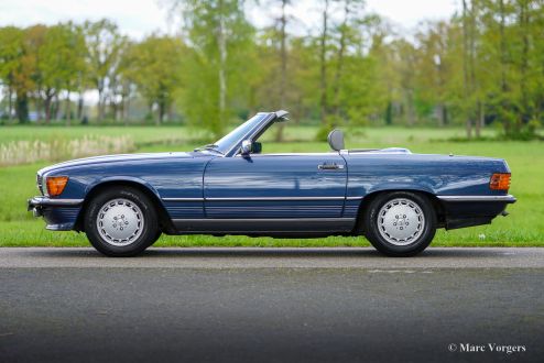 Mercedes-Benz 300 SL (R107), 1986