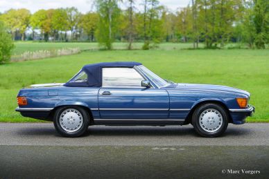 Mercedes-Benz 300 SL (R107), 1986