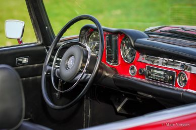 Mercedes-Benz 280 SL, 1971