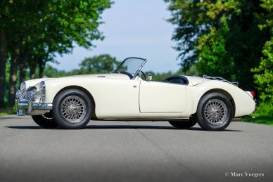 MG MGA 1500 Roadster, 1956