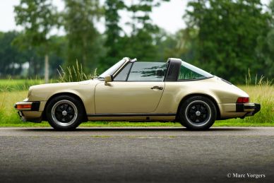 Porsche 911 Targa 3.2 Carrera, 1983