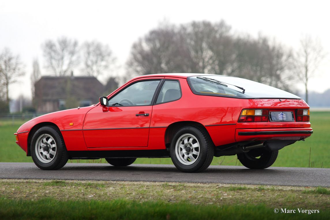 Porsche 924, 1981 to ClassiCarGarage