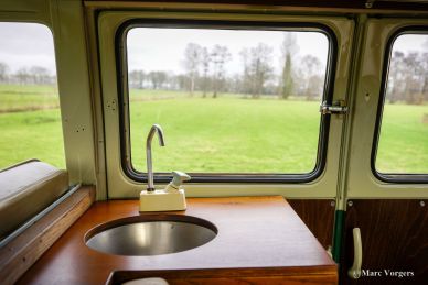 Volkswagen Type 2 T1 Camper, 1964