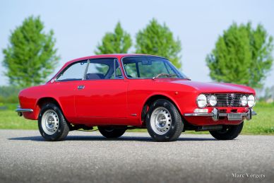 Alfa Romeo Giulia GT 1300 Junior, 1975