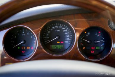 Jaguar XK8 coupe, 2001