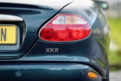 Jaguar XKR, 2002