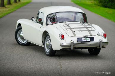 MG MGA 1500 Coupe, 1957