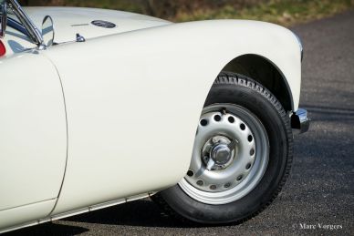 MG MGA Twin-Cam roadster, 1958