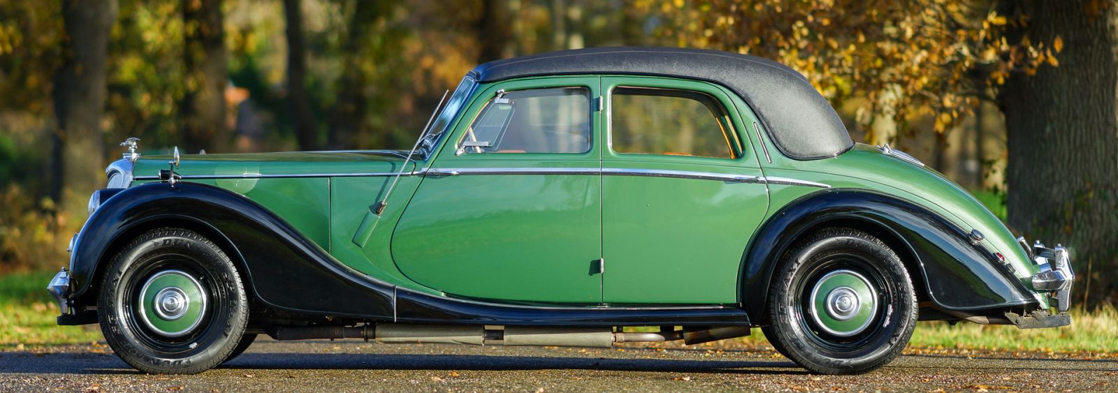 Riley RMF saloon, 1953