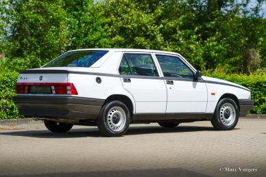 Alfa Romeo 75 1.8 IE, 1990