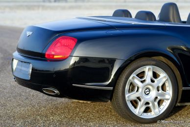 Bentley Continental GTC, 2009