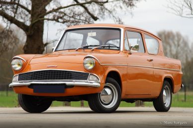 Ford Anglia 106E, 1965