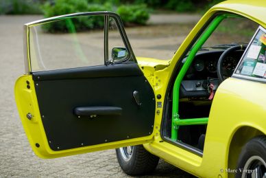 Porsche 911 2.0 SWB 1968 body restoration