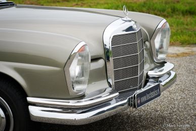 Mercedes-Benz 250 SE coupe, 1966