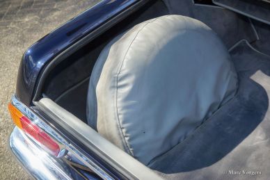 Mercedes-Benz 230 SL 