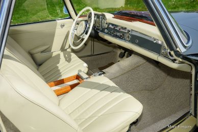 Mercedes-Benz 230 SL Pagode, 1967