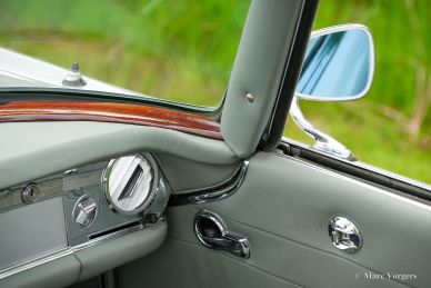 Mercedes-Benz 230 SL (W113), 1964