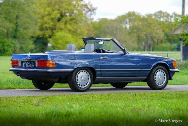 Mercedes-Benz 300 SL (R107), 1986