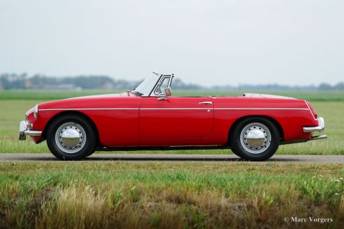 MG MGB roadster, 1964