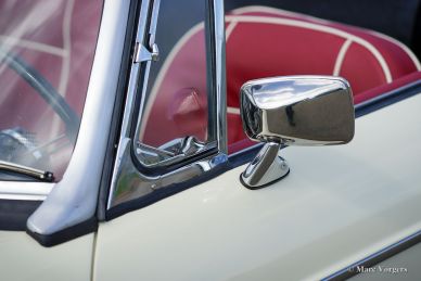 MG MGB roadster, 1966