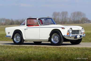 Triumph TR 250, 1968