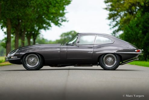 Jaguar E-type 4.2 Litre FHC, 1965