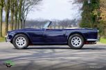 Triumph-TR4-1962-Dark-Blue-Bleu-fonce-Dunkelblau-02.jpg