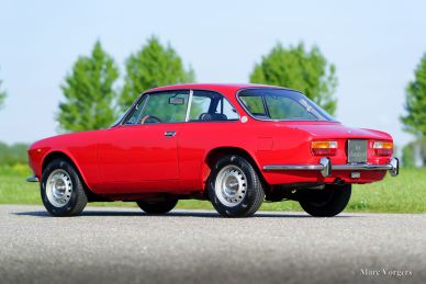 Alfa Romeo Giulia GT 1300 Junior, 1975