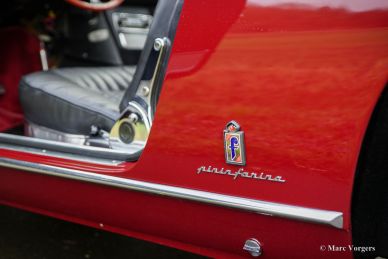 Ferrari 330GT 2+2 series 2, 1966