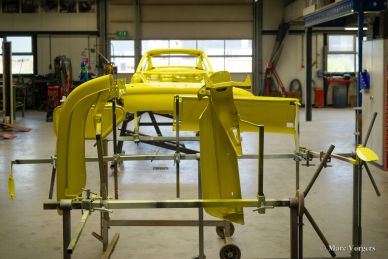 Porsche 911 2.0 SWB 1968 body restoration